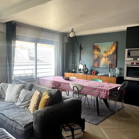 Apartment Beautiful 16 Quartier Passy Paris